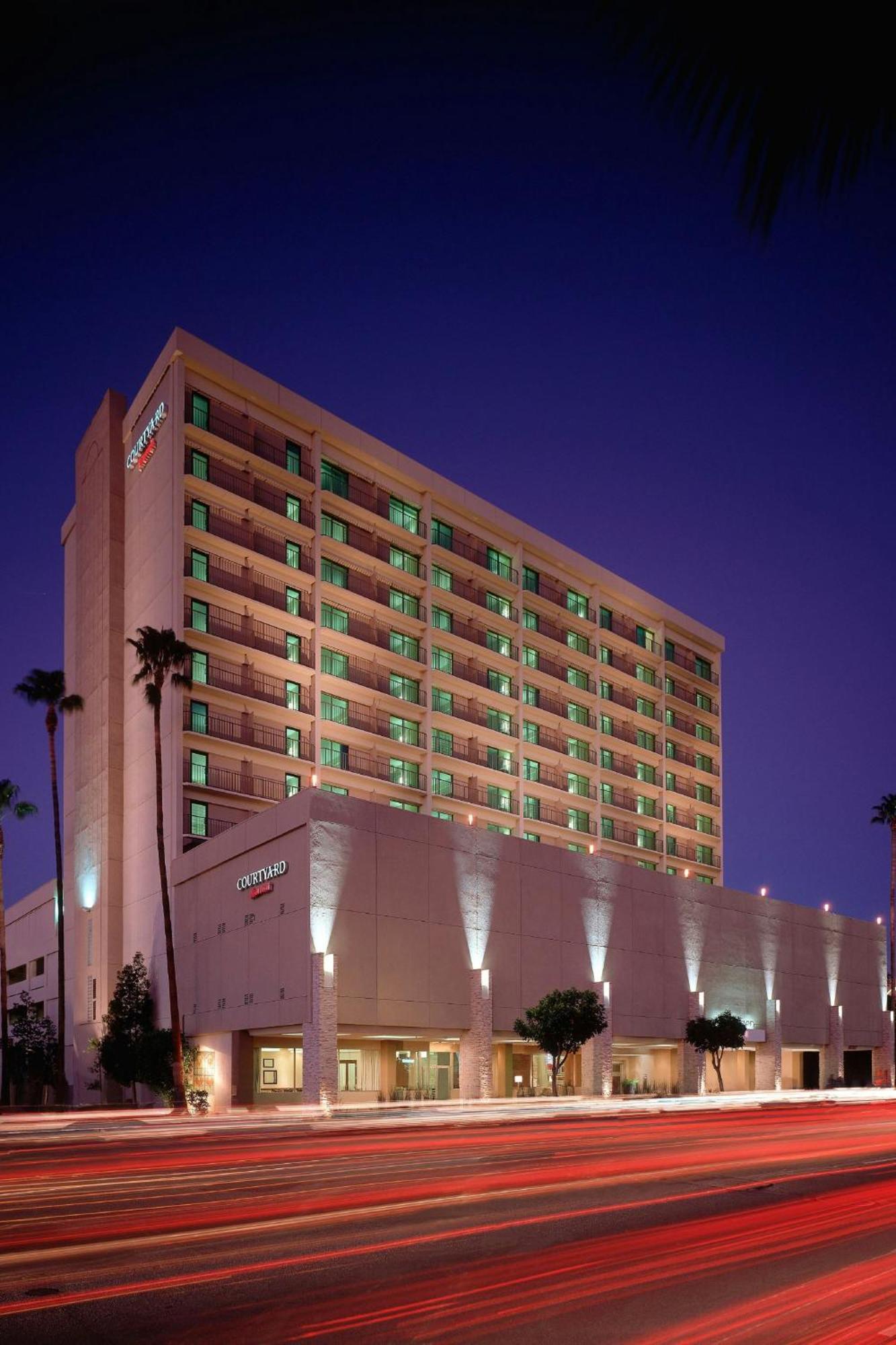 Courtyard Los Angeles Sherman Oaks Екстер'єр фото